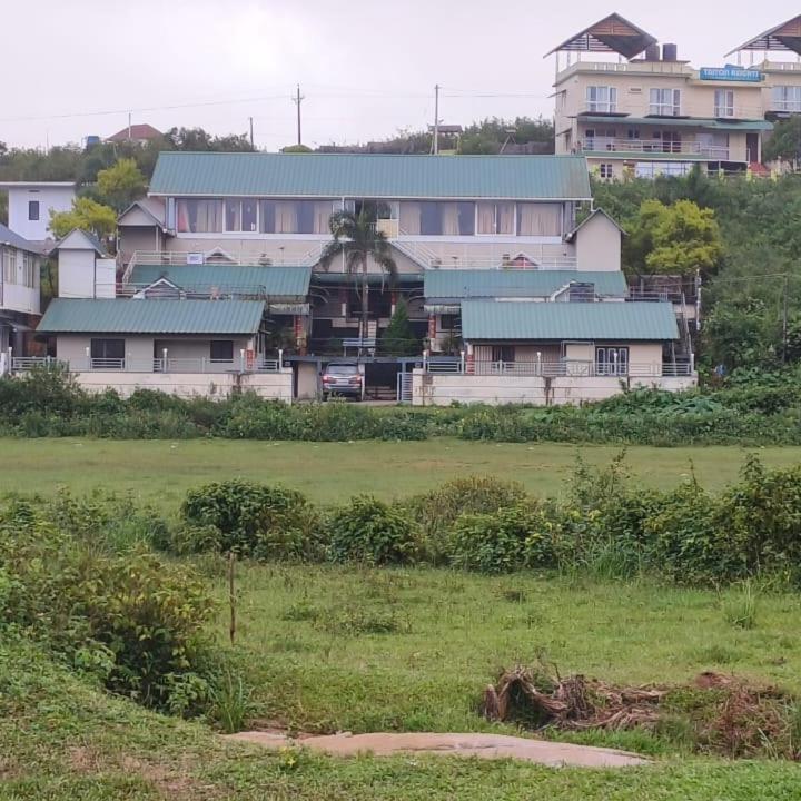 Auberge de jeunesse Vagamon Lake Palace Extérieur photo