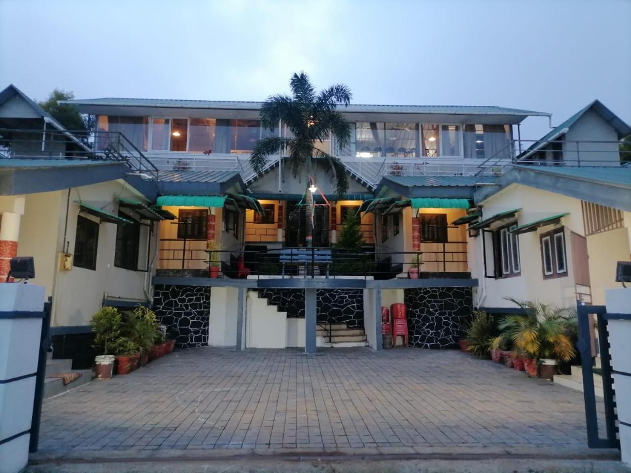 Auberge de jeunesse Vagamon Lake Palace Extérieur photo