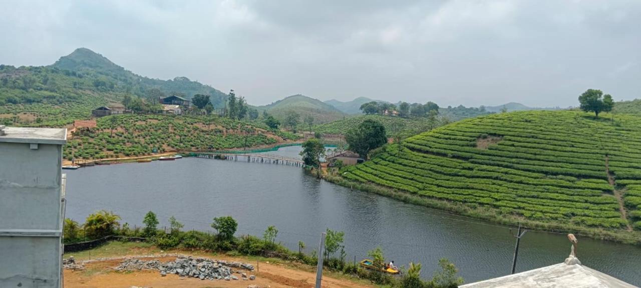 Auberge de jeunesse Vagamon Lake Palace Extérieur photo