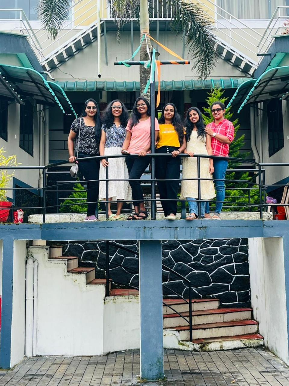 Auberge de jeunesse Vagamon Lake Palace Extérieur photo